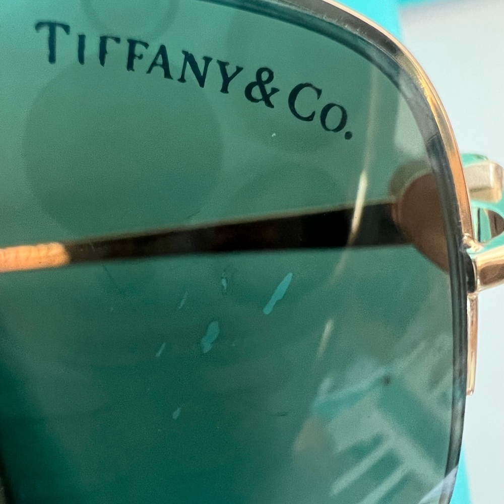 TIFFANY & CO POLARIZED SUNGLASSES - Picture 2 of 12